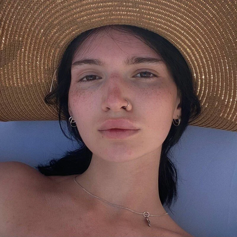 Wesliett_