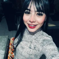 Ảnh Đại Diện Emma_Rouxx