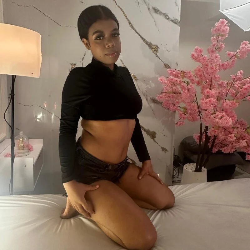Miawiillss Stripchat profile image