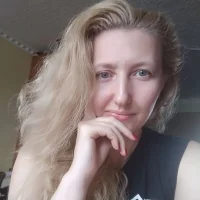 Cleo_Crescent's Profile Pic