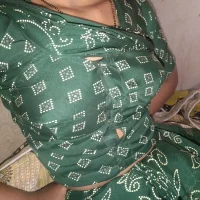 komal521's Profile Pic