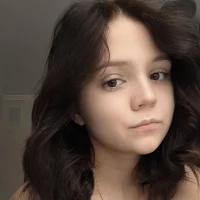 MillieBobby_JR's Avatar Pic