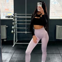 Gambar Avatar Arina_Bloom