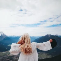 Gambar Profil Shonda_Lester