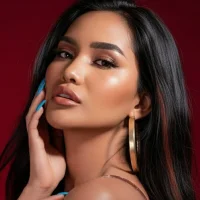 BunnyBloomXXX Adlı Modelin Avatarı