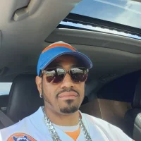 longpole87's Profile Pic