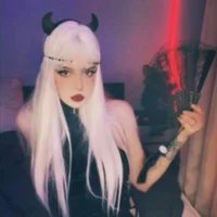 Al1ce_Sweet Adlı Modelin Avatarı