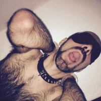 Longfinger82's Avatar Photo