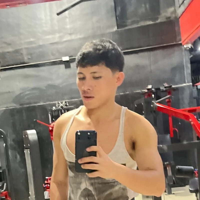 arc_toniee profile photo
