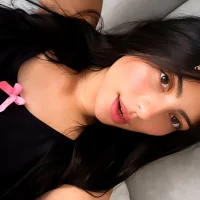Dennise3614's Profile Pic