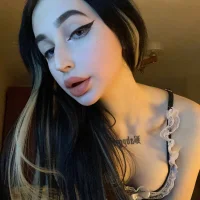 Elayliv's Profile Pic