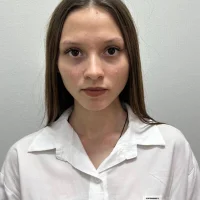 Gambar Profil LynnFurnish