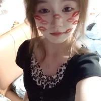 ZWYY520's Profile Pic
