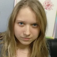 AlexBravely Φωτ, Προφίλ