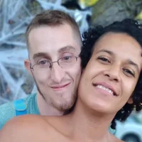 LOOKING4A3RDSACAREA의 프로필 사진