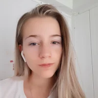 ArielCarson's Profile Pic