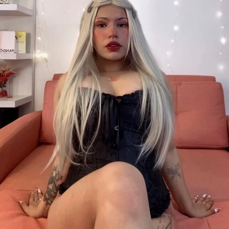 emma_ivanov__ profile photo