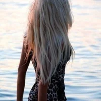 AdellinaN's Profile Pic