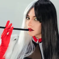 Vanessa_Jaramillo_'s Profile Pic
