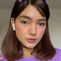 รูปโปรไฟล์ของ helenn_moon