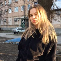 Lucy_Dell's Avatar Pic