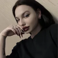 Nora_Finch's Avatar Pic