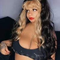 urwaifuisabellees profilbillede