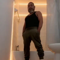 julio_p's Avatar Pic