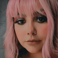 LisaTuspia 的個人資料圖片