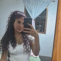 sofiaa25 Φωτ, Προφίλ