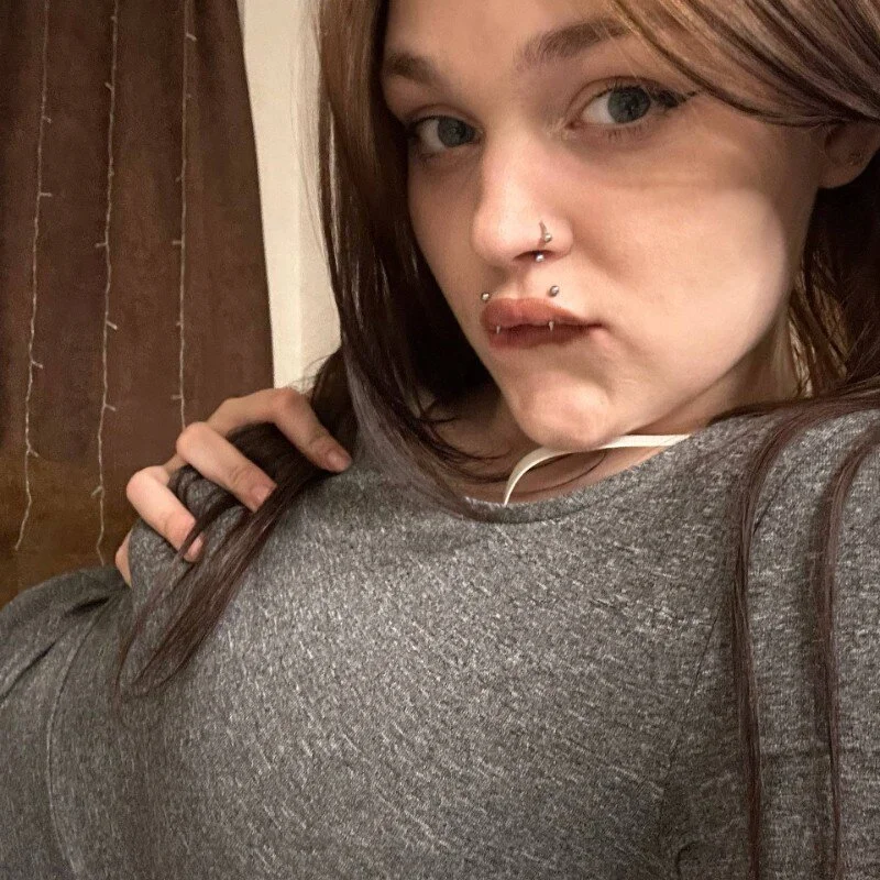 Emilly_Hiil Stripchat profile image
