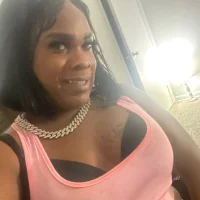 FreakyTay36's Profile Pic