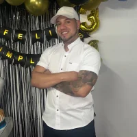 Santi_Collins's Profile Pic