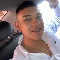 Christian_Henao's Profile Pic