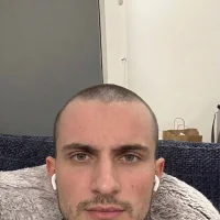 brochu456's Avatar Pic