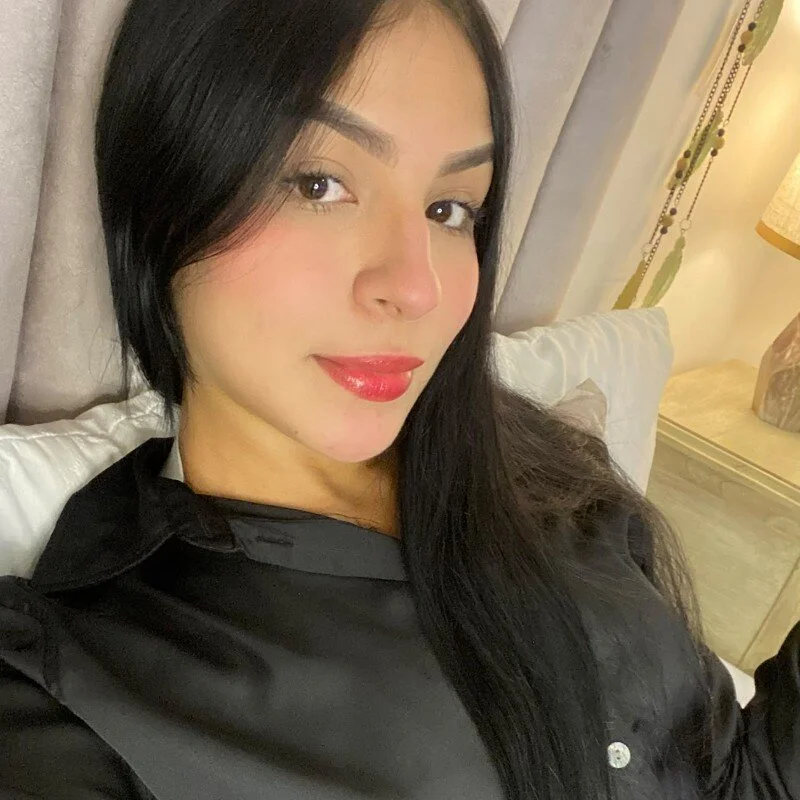 emma_crownn profile photo