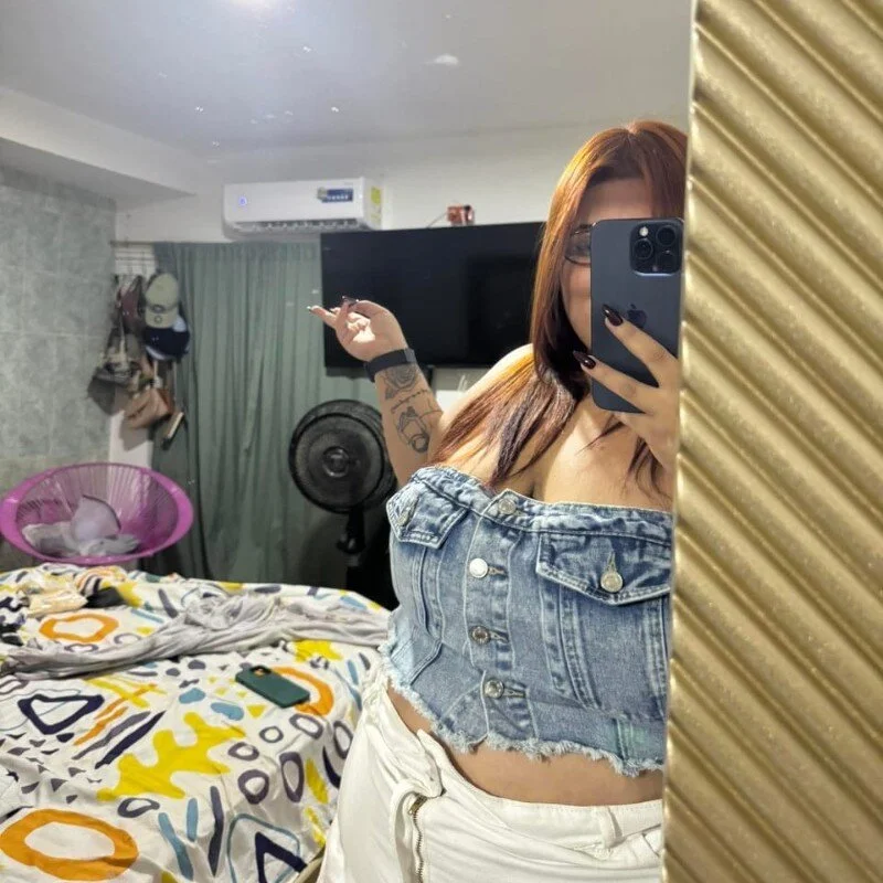 Miadolan Stripchat profile image