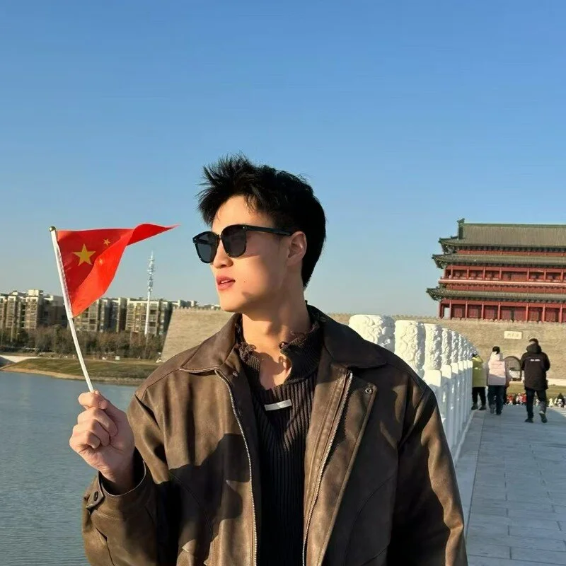 Heartbroken-boys-001 profile photo