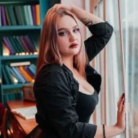 SofiaLovelyC's Profile Pic