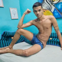 Профилна снимка на roberbigcock