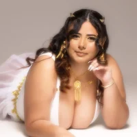 Emiily_Grace's Avatar Photo