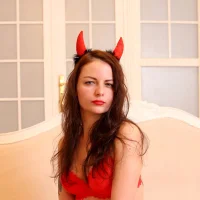 Cat_Stone's Profile Pic