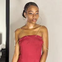 coralbrunette's Profile Pic