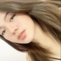 Lovely_Lunaxx's Avatar Pic