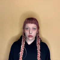 EsmaGroomes's Profile Pic