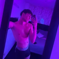 Aaron_Foxxx Gambar Avatar