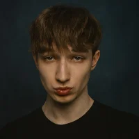 Maxwellchiik's Profile Pic