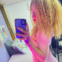karla_martelo's Avatar Pic