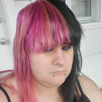 xXEmberXx's Profile Pic