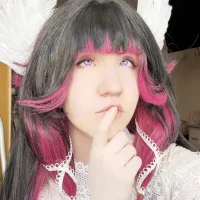 Sweet_red_fox's Profile Pic